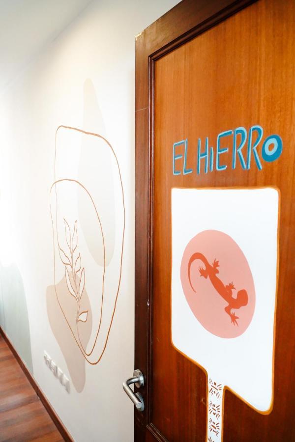 Tamaran House Hostel Лас Палмас де Гран Канария Екстериор снимка